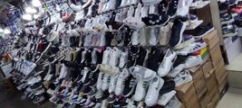 20230921_190144-mersin-bazar-plastik-schuhe.jpg